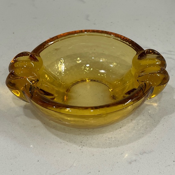 Mid-Century Modern Amber Heavy Glass Ashtray Trinket Dish - Picture 3 of 6
